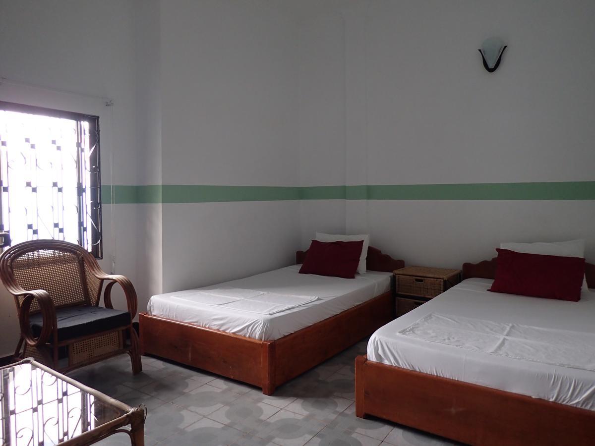 Lazy Gecko Guesthouse Phnom Penh Dış mekan fotoğraf